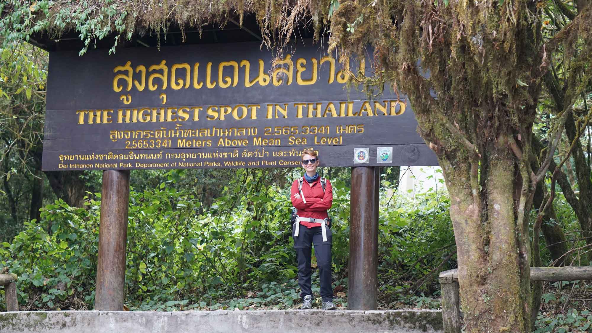 Pagode de la Reine au sommet du Doi Inthanon
